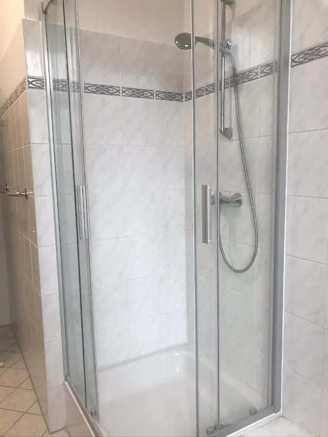 Familienfreundliches Apartment Im Zentrum Fuer Geschaeftsreisen Und Privat Dresden